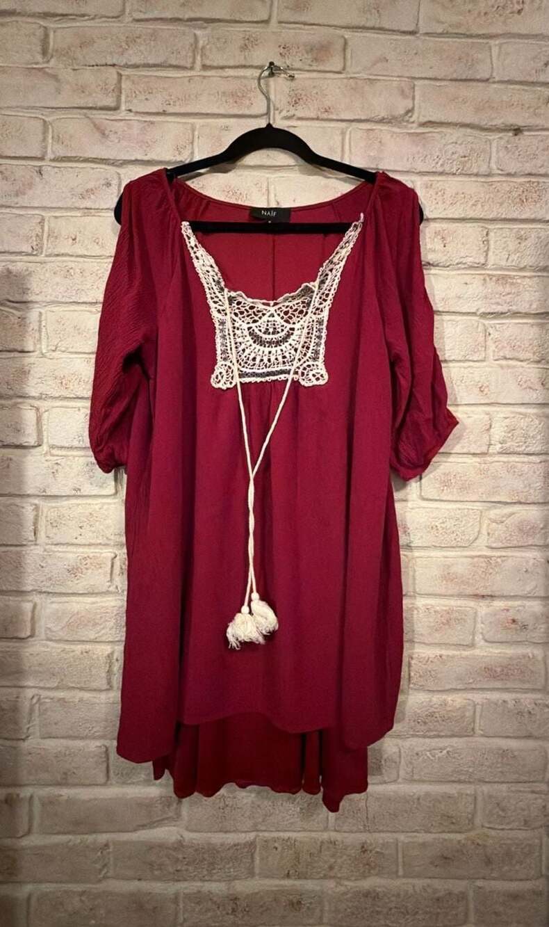 NAÏF Burgundy Crochet Lace Gauzy Mini Shift Dress Scoop Neck 3/4 Sleeves Size M